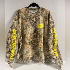 NASCAR/Tilly’s Men’s 2XL Camo Crew Neck Sweatshirt. NWOT.